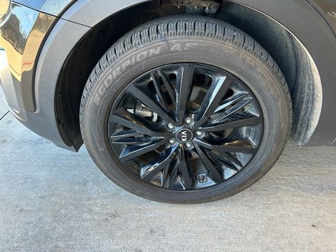 Used 2021 Kia Telluride SX image 36