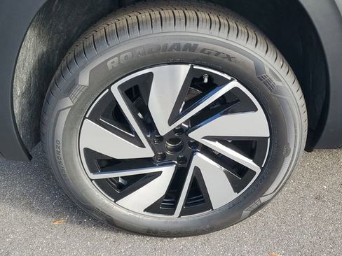 New 2026 Volkswagen Atlas SE image 5