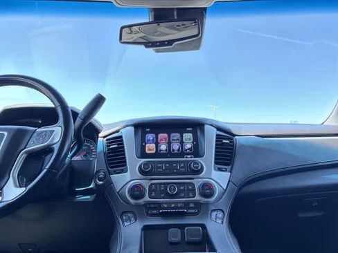 Used 2019 GMC Yukon XL SLT w/ Open Road Package AWD/4WD image 30