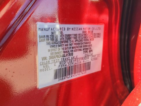Certified 2025 Nissan Kicks SV FWD image 32