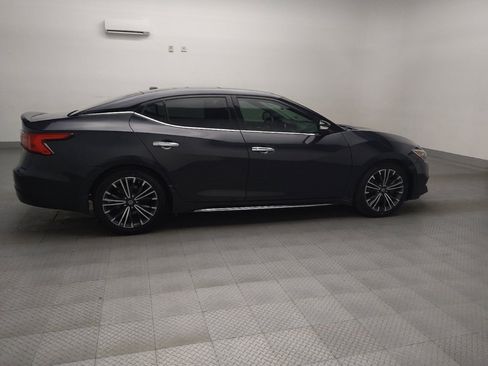 Used 2017 Nissan Maxima Platinum w/ Medallion Package image 10