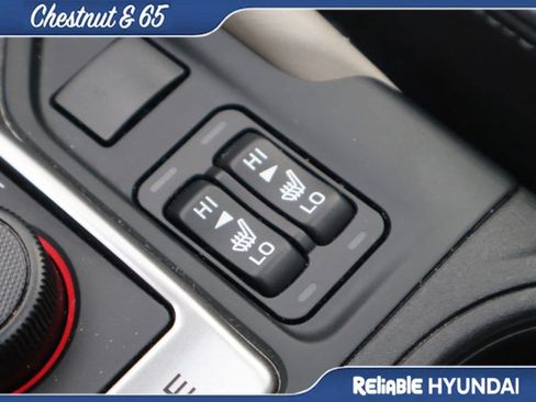 Used 2020 Subaru Forester Premium AWD/4WD image 40