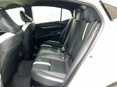 New 2026 Toyota Camry SE w/ Convenience Package image 11