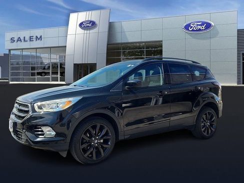 Certified 2017 Ford Escape SE w/ Equipment Group 201A AWD/4WD image 7