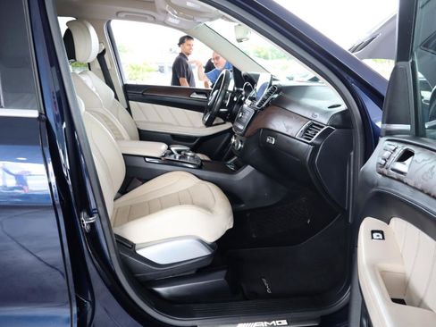 Used 2019 Mercedes-Benz GLS 63 AMG 4MATIC image 40