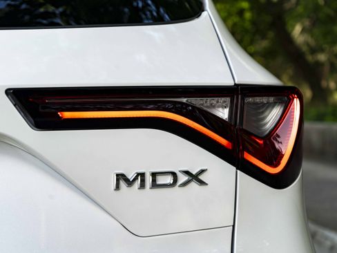 Used 2026 Acura MDX SH-AWD w/ Advance Package image 13