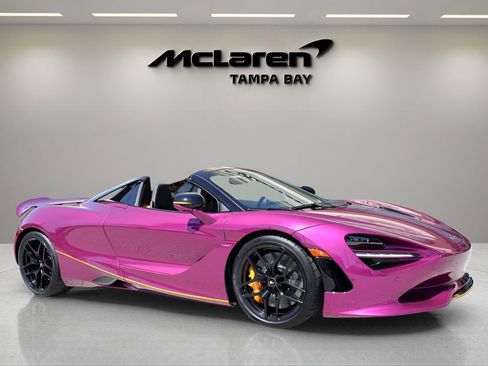 Used 2026 McLaren 750S Spider image 8
