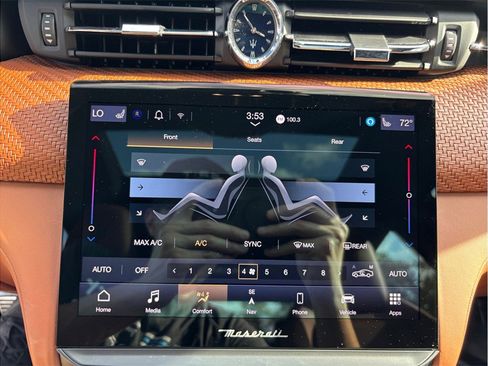 Used 2021 Maserati Quattroporte S GranLusso Q4 image 36