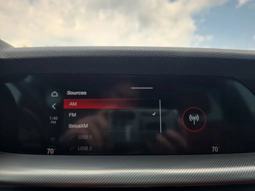 Used 2020 Alfa Romeo Stelvio Ti Sport w/ Quick Order Package 22S Sport AWD/4WD image 29