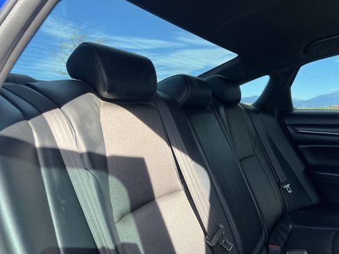 Used 2018 Honda Accord Sport image 24