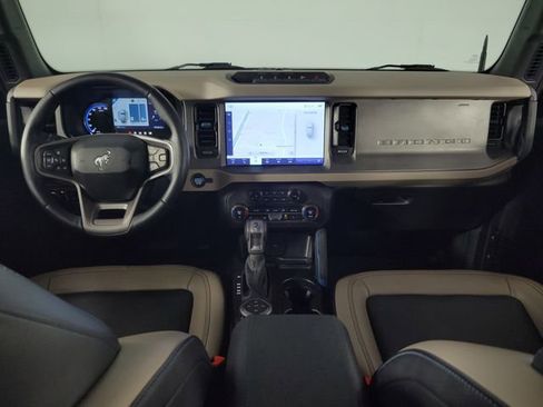 Used 2024 Ford Bronco Wildtrak image 25