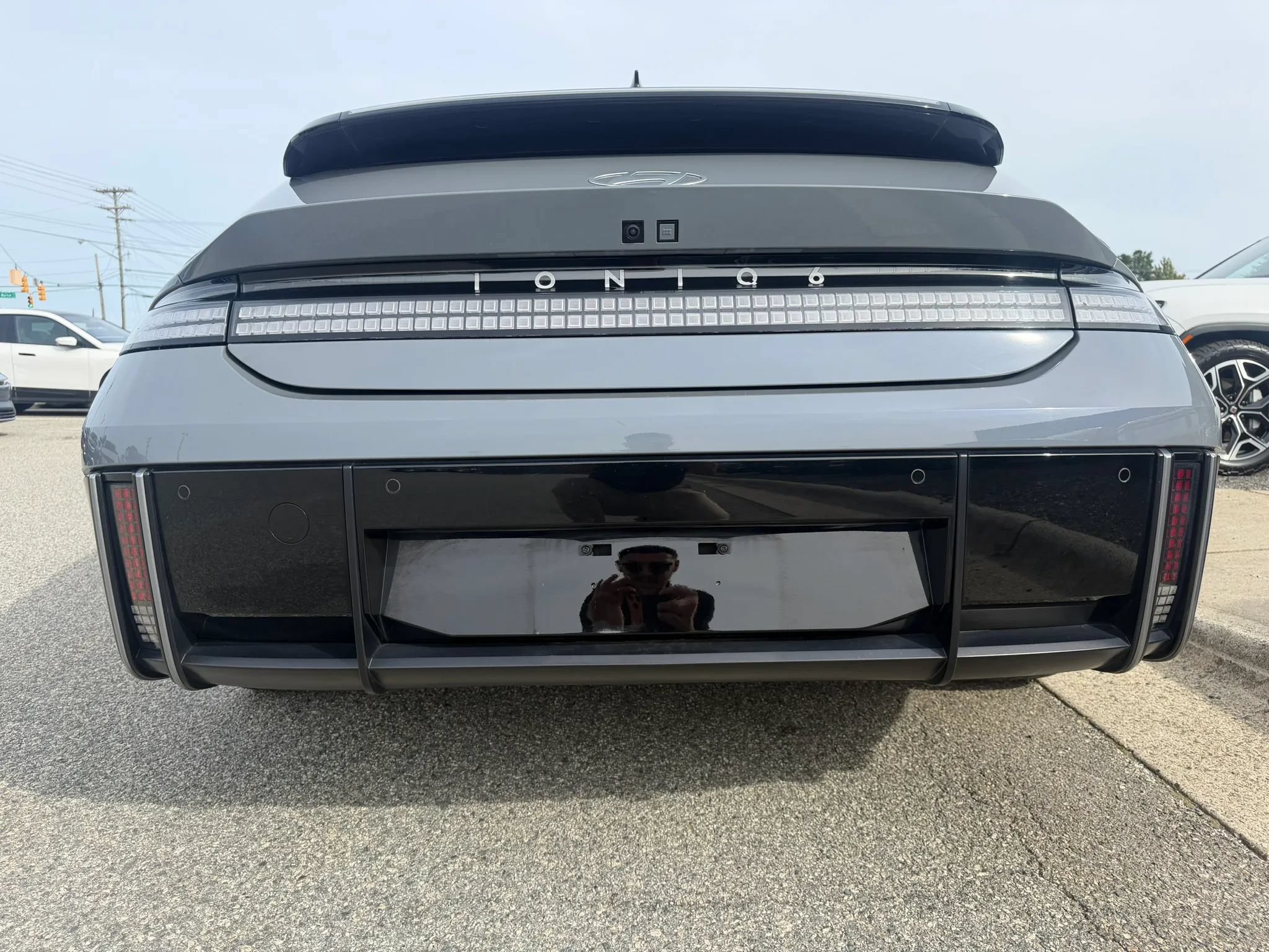 Used 2023 Hyundai Ioniq 6 SEL AWD/4WD image 4