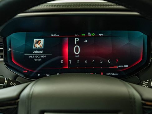 Used 2024 Land Rover Range Rover Sport Dynamic SE image 23