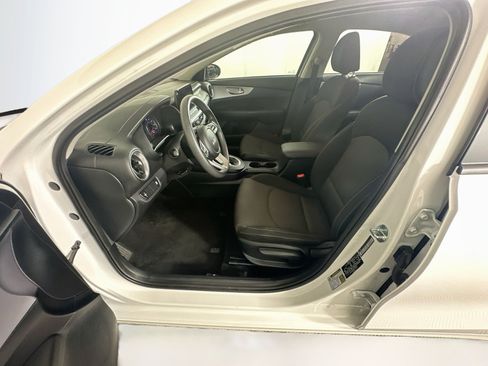 Used 2024 Kia Forte LXS FWD image 13