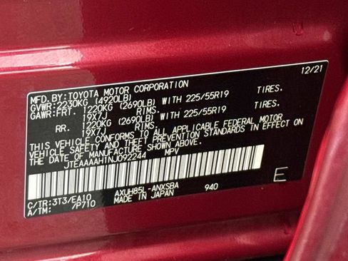Used 2022 Toyota Venza Limited w/ Advanced Technology Package AWD/4WD image 26