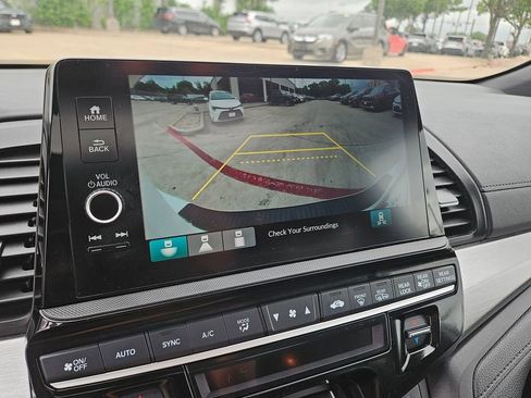 Used 2025 Honda Odyssey Sport-L image 22