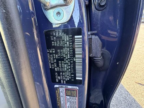 Used 2025 Kia Sorento S w/ Panoramic Sunroof Package FWD image 33