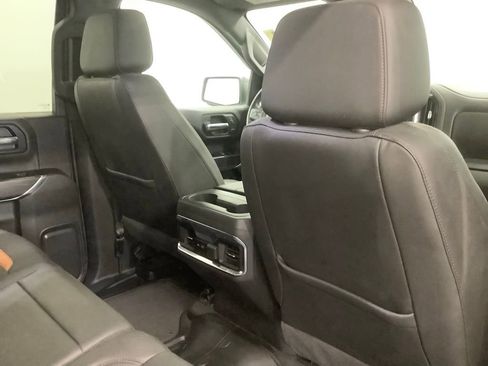Used 2022 GMC Sierra 1500 AT4 w/ AT4 Premium Package AWD/4WD image 33