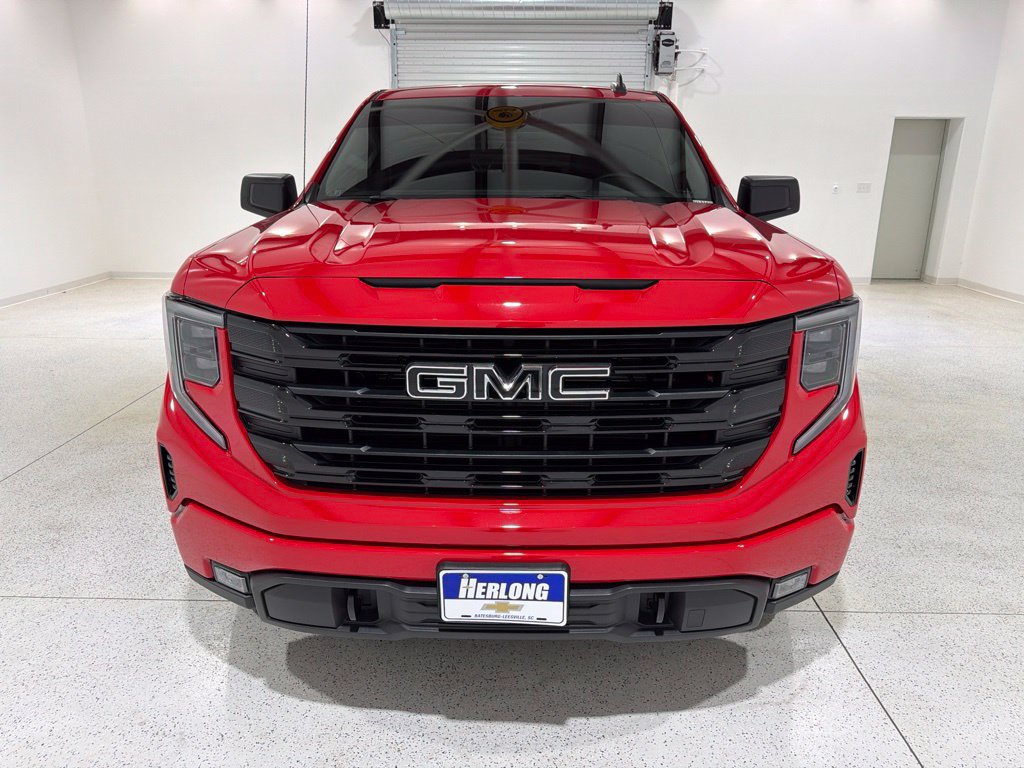 Used 2025 GMC Sierra 1500 Elevation AWD/4WD image 8