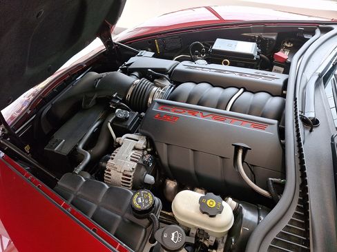 Used 2011 Chevrolet Corvette Grand Sport w/ Preferred Equipment Group RWD image 27