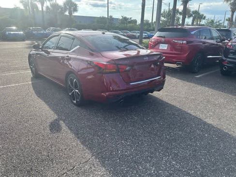 Used 2023 Nissan Altima 2.5 SR w/ SR Premium Package FWD image 14