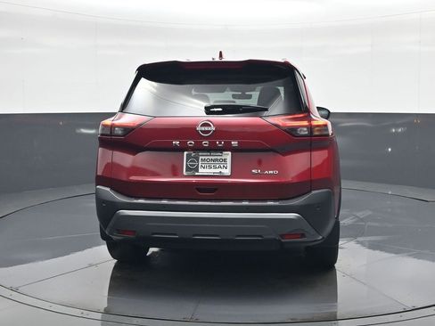 Used 2022 Nissan Rogue SL w/ SL Premium Package image 6