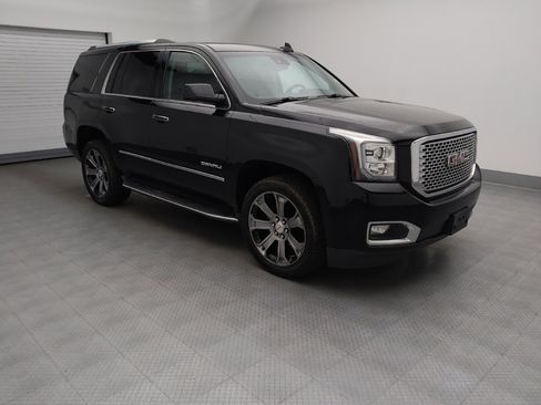 Used 2016 GMC Yukon Denali AWD/4WD image 11