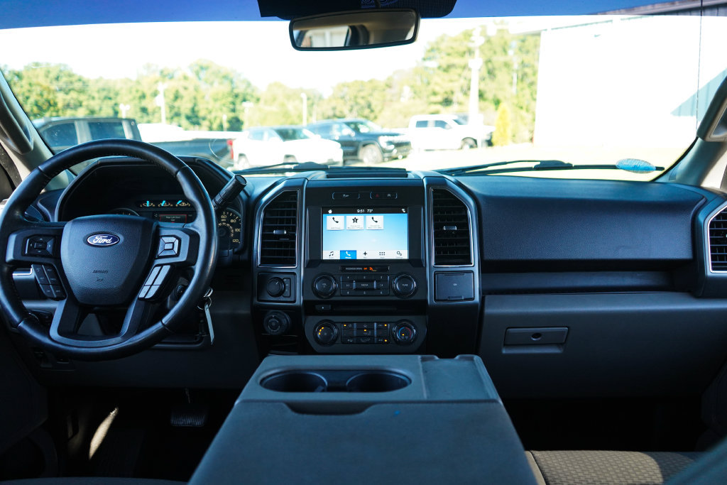 Used 2018 Ford F150 XLT w/ Equipment Group 302A Luxury AWD/4WD image 10