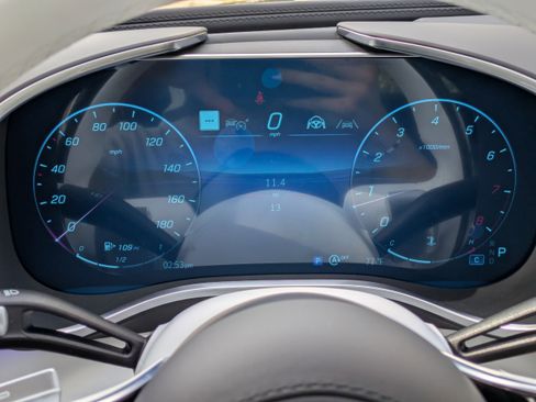 New 2026 Mercedes-Benz Maybach SL 680 image 18