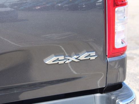 Used 2019 RAM 1500 Big Horn image 9