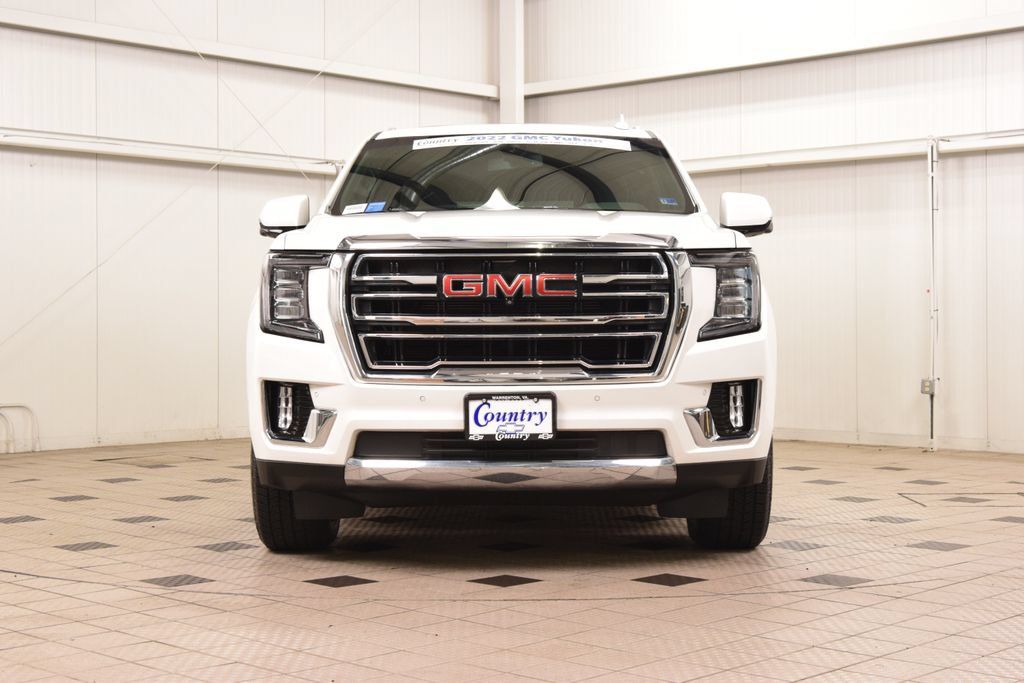 Used 2022 GMC Yukon SLT w/ SLT Luxury Package AWD/4WD image 2
