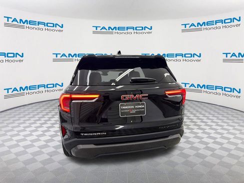 Used 2026 GMC Terrain Elevation FWD image 4