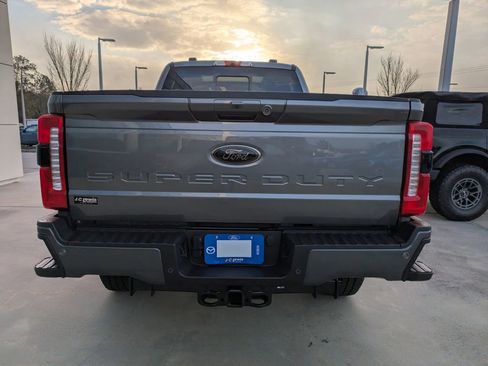 New 2025 Ford F250 Lariat w/ Lariat Ultimate Package image 5