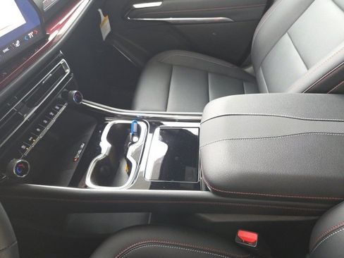 New 2026 Chevrolet Traverse Z71 w/ Enhanced Driving Package image 41