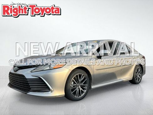 Certified 2022 Toyota Camry XLE w/ Navigation Upgrade Package FWD image 1