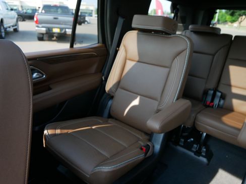 Used 2024 Chevrolet Tahoe High Country w/ Max Trailering Package AWD/4WD image 12