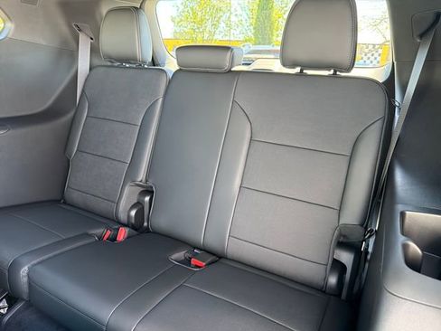 New 2026 Buick Enclave Preferred image 29