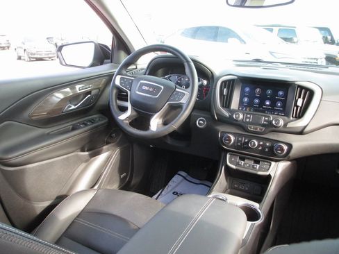 Certified 2024 GMC Terrain Denali image 23