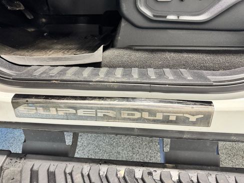 Used 2021 Ford F250 Lariat AWD/4WD image 23