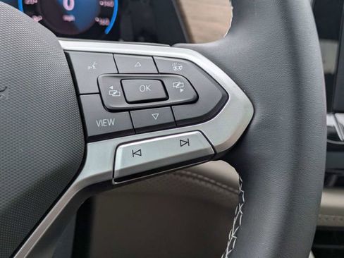 New 2026 Volkswagen Atlas SE FWD image 28