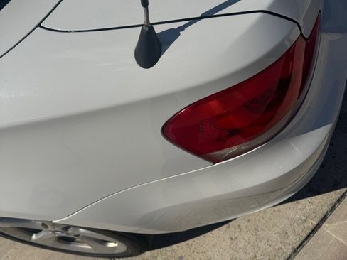 Used 2012 BMW 128i Convertible image 23