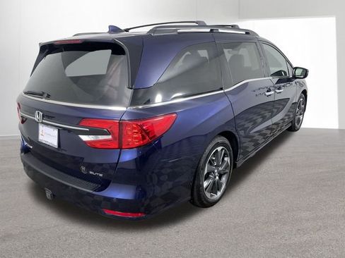 Used 2023 Honda Odyssey Elite image 12