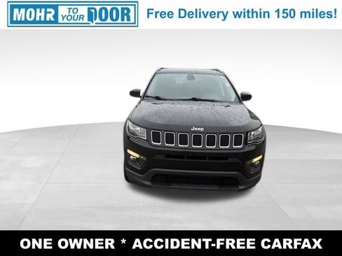 Used 2020 Jeep Compass Latitude w/ Cold Weather Group AWD/4WD image 8