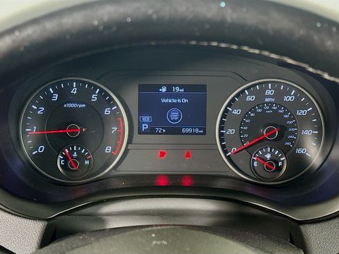 Used 2019 Kia Stinger image 16