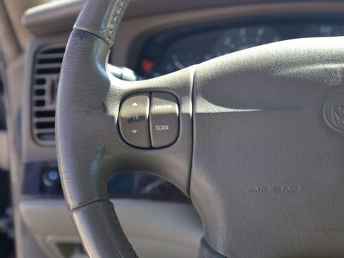 Used 2004 Buick Park Avenue FWD image 16