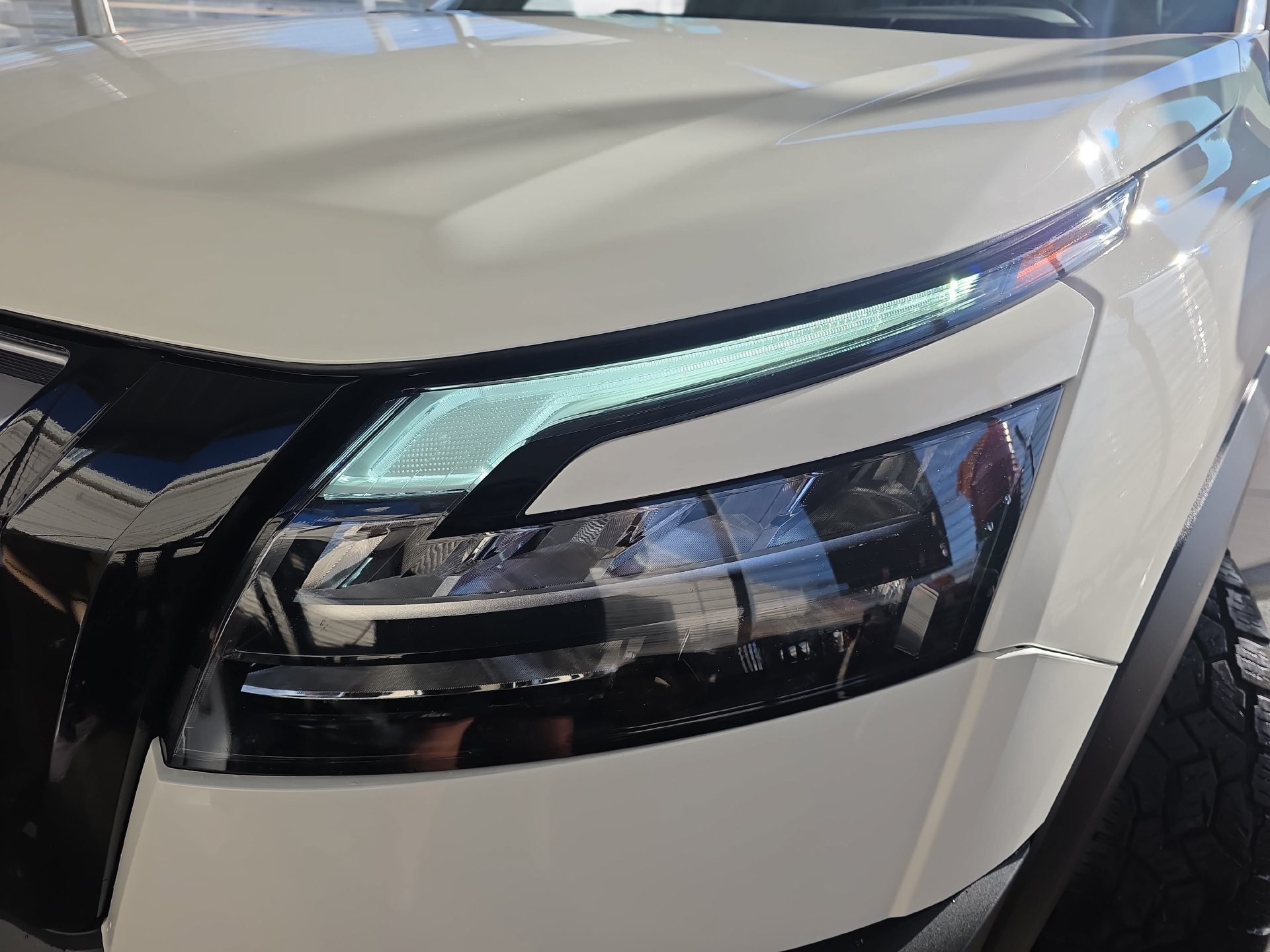 Used 2025 Nissan Pathfinder Rock Creek AWD/4WD image 29
