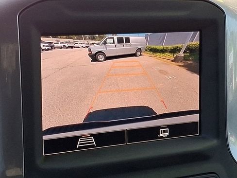 Certified 2025 Chevrolet Silverado 2500 W/T AWD/4WD image 18