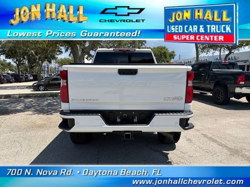 Used 2024 Chevrolet Silverado 2500 High Country w/ High Country Premium Package AWD/4WD image 10