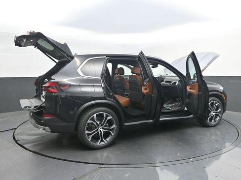 New 2026 BMW X5 xDrive40i AWD/4WD image 55