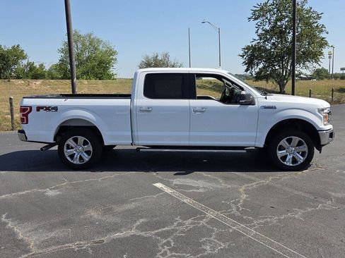 Used 2018 Ford F150 XLT w/ Equipment Group 302A Luxury AWD/4WD image 12